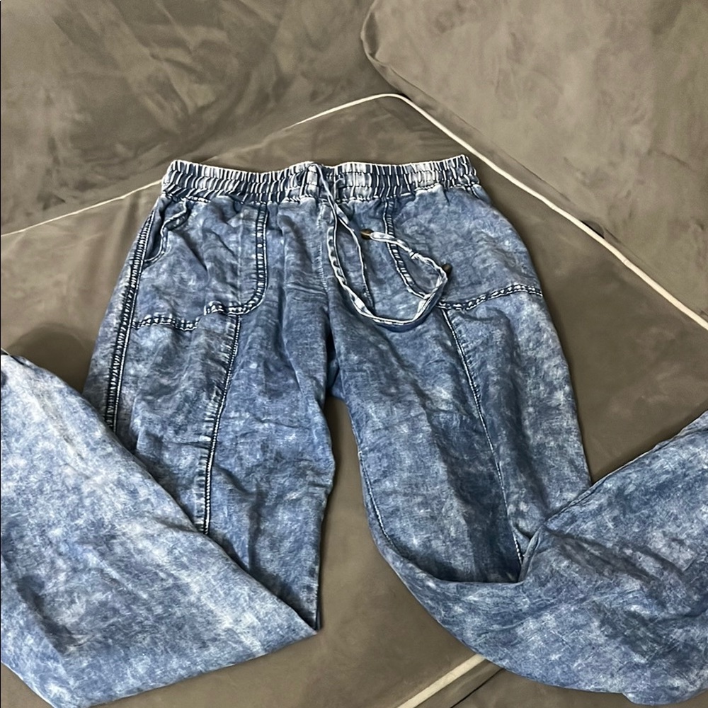 Women’s Blue Jeans
